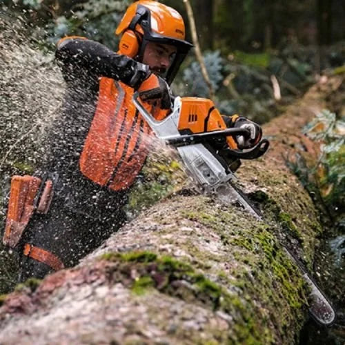 Επαγγελματικό Αλυσοπρίονο Βενζίνης με Αυτολιπαινόμενη Διαμαντένια Αλυσίδα